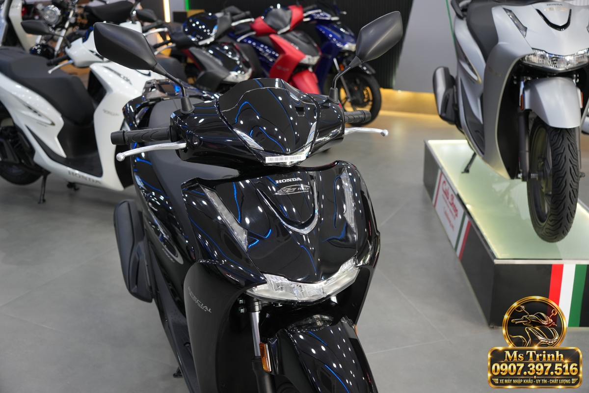 Honda SH150i Ý đen bóng 2027 tại Quảng Ngãi - Sơn bóng lịch sự, tiện ích cho mỗi ngày