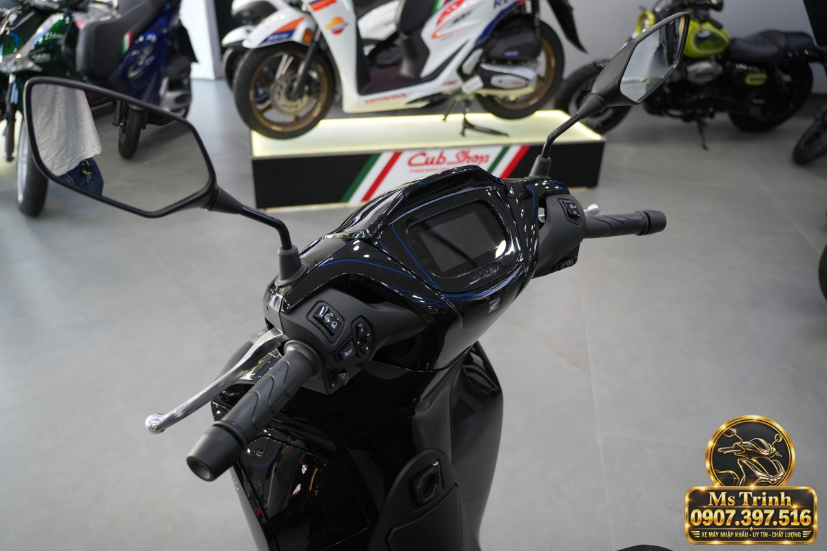 Honda SH150i Ý đen bóng 2027 tại Quảng Ngãi - Sơn bóng lịch sự, tiện ích cho mỗi ngày