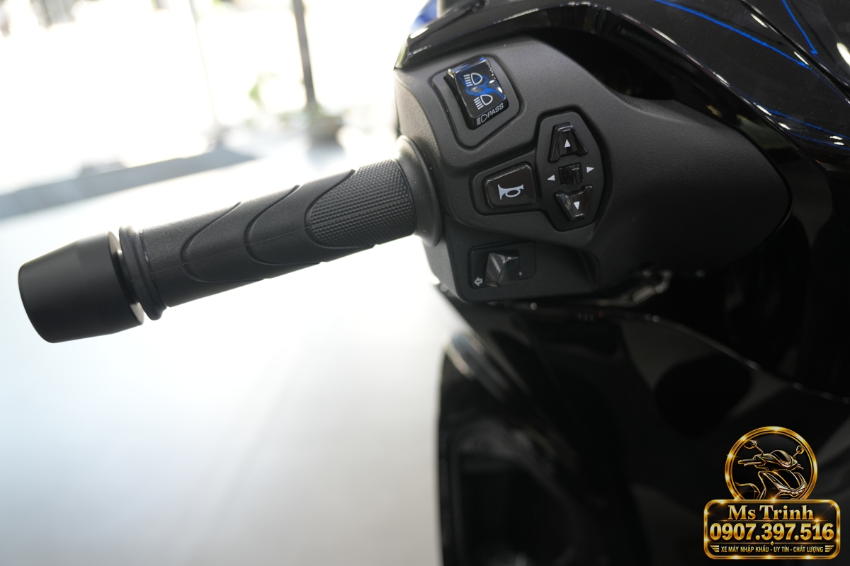 Honda SH150i Ý đen bóng 2027 tại Quảng Ngãi - Sơn bóng lịch sự, tiện ích cho mỗi ngày