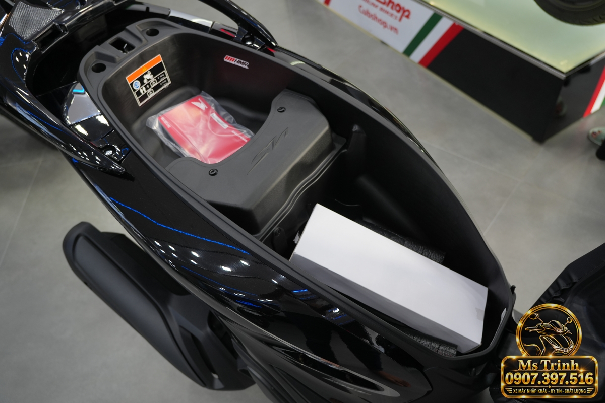 Honda SH150i Ý đen bóng 2027 tại Quảng Ngãi - Sơn bóng lịch sự, tiện ích cho mỗi ngày