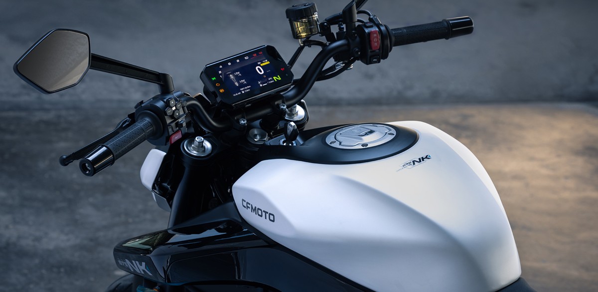 CF Moto 675NK 2025, Động Cơ 3 Xilanh Thẳng Hàng, Chính Hãng, Gía Rẻ tại Quảng Ngãi