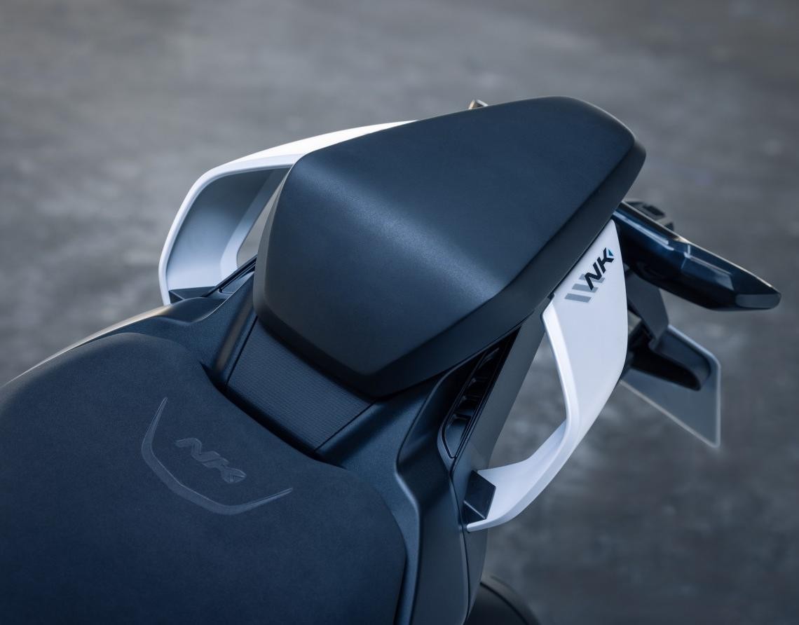 CF Moto 675NK 2025, Động Cơ 3 Xilanh Thẳng Hàng, Chính Hãng, Gía Rẻ tại Quảng Ngãi