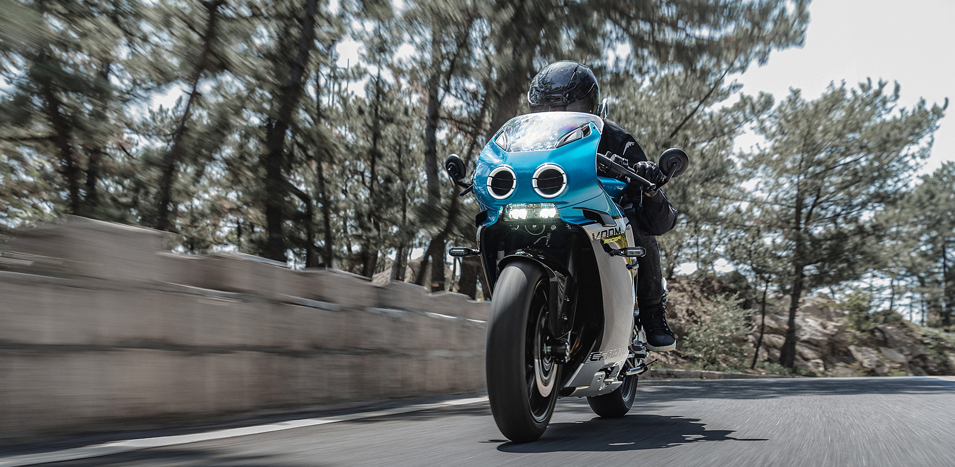 CF Moto VOOM 500SR, 4 Xi Lanh Thẳng Hàng, Retro Sport Độc Đáo tại Quảng Ngãi