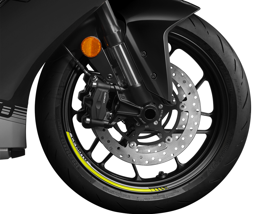 CF Moto VOOM 500SR, 4 Xi Lanh Thẳng Hàng, Retro Sport Độc Đáo tại Quảng Ngãi