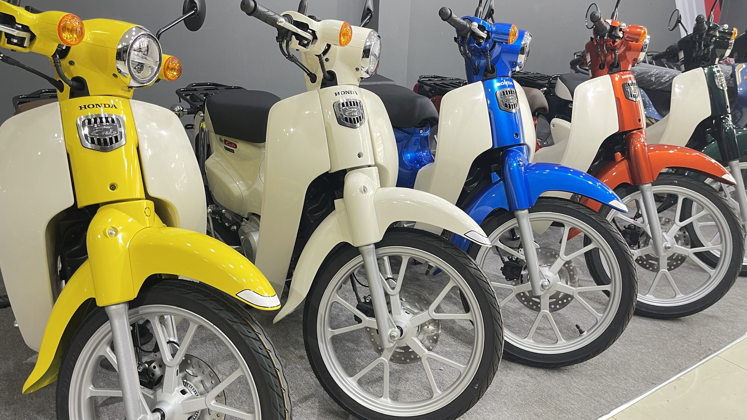 Honda Super Cub 110 ABS, Made In Japan, NK Chính Hãng, Hiếm tại Quảng Ngãi