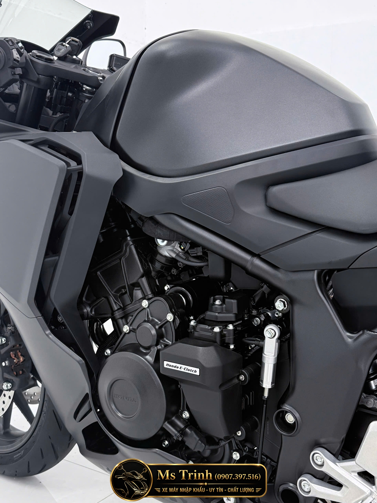 Mua Honda CBR500R FOUR 2026 Tại Quảng Ngãi - Động Cơ 4 Xi Lanh, E-Clutch Thế Hệ Mới