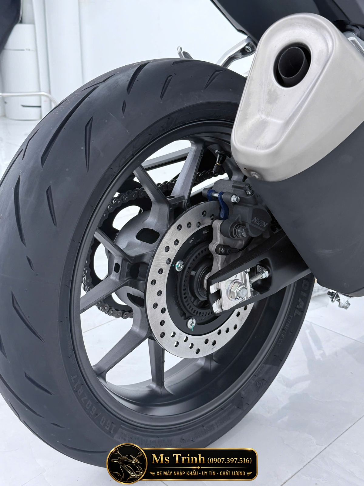 Mua Honda CBR500R FOUR 2026 Tại Quảng Ngãi - Động Cơ 4 Xi Lanh, E-Clutch Thế Hệ Mới