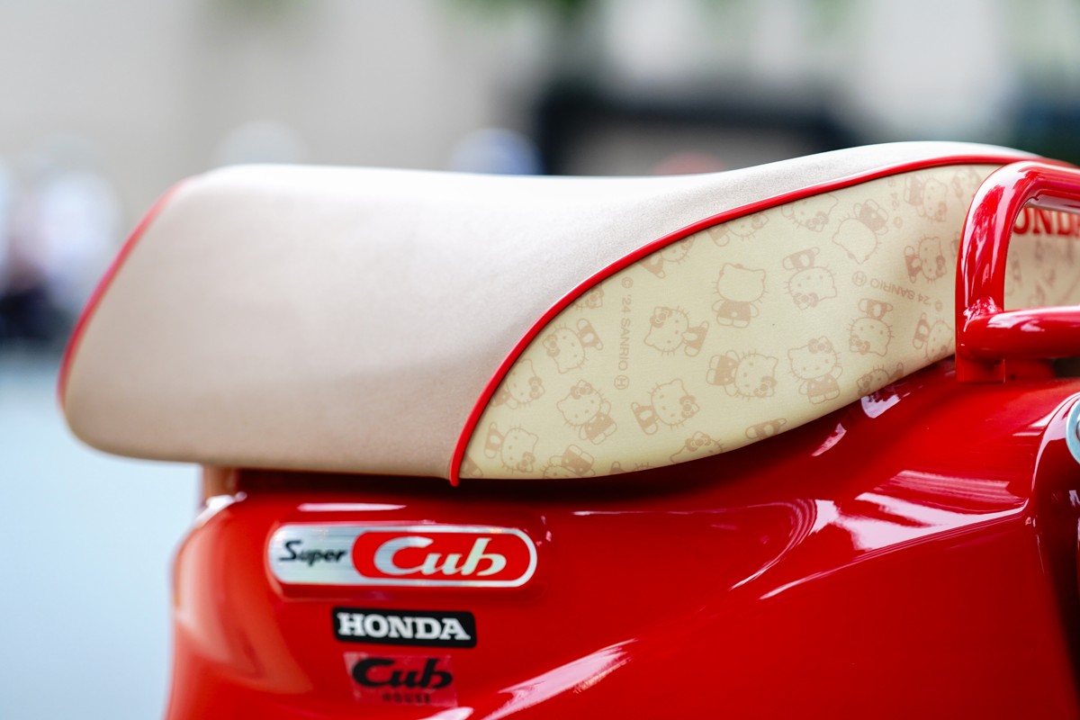 Honda Super Cub 110ABS Hello Kitty Edition, Made In Japan tại Quảng Ngãi