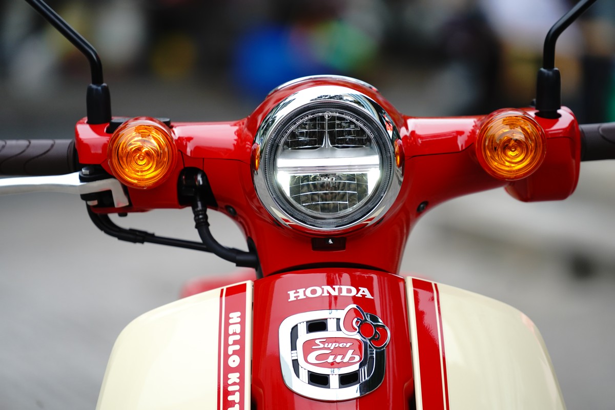 Honda Super Cub 110ABS Hello Kitty Edition, Made In Japan tại Quảng Ngãi