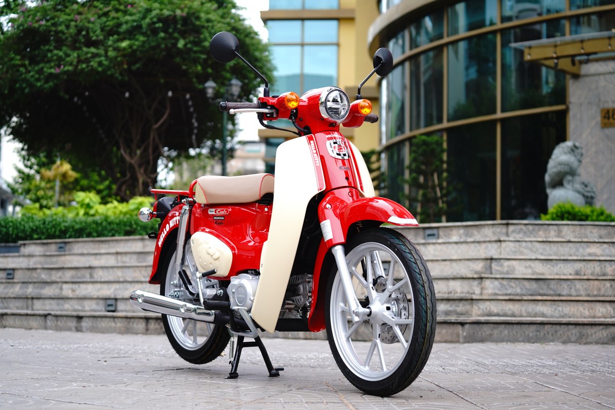 Honda Super Cub 110ABS Hello Kitty Edition, Made In Japan tại Quảng Ngãi