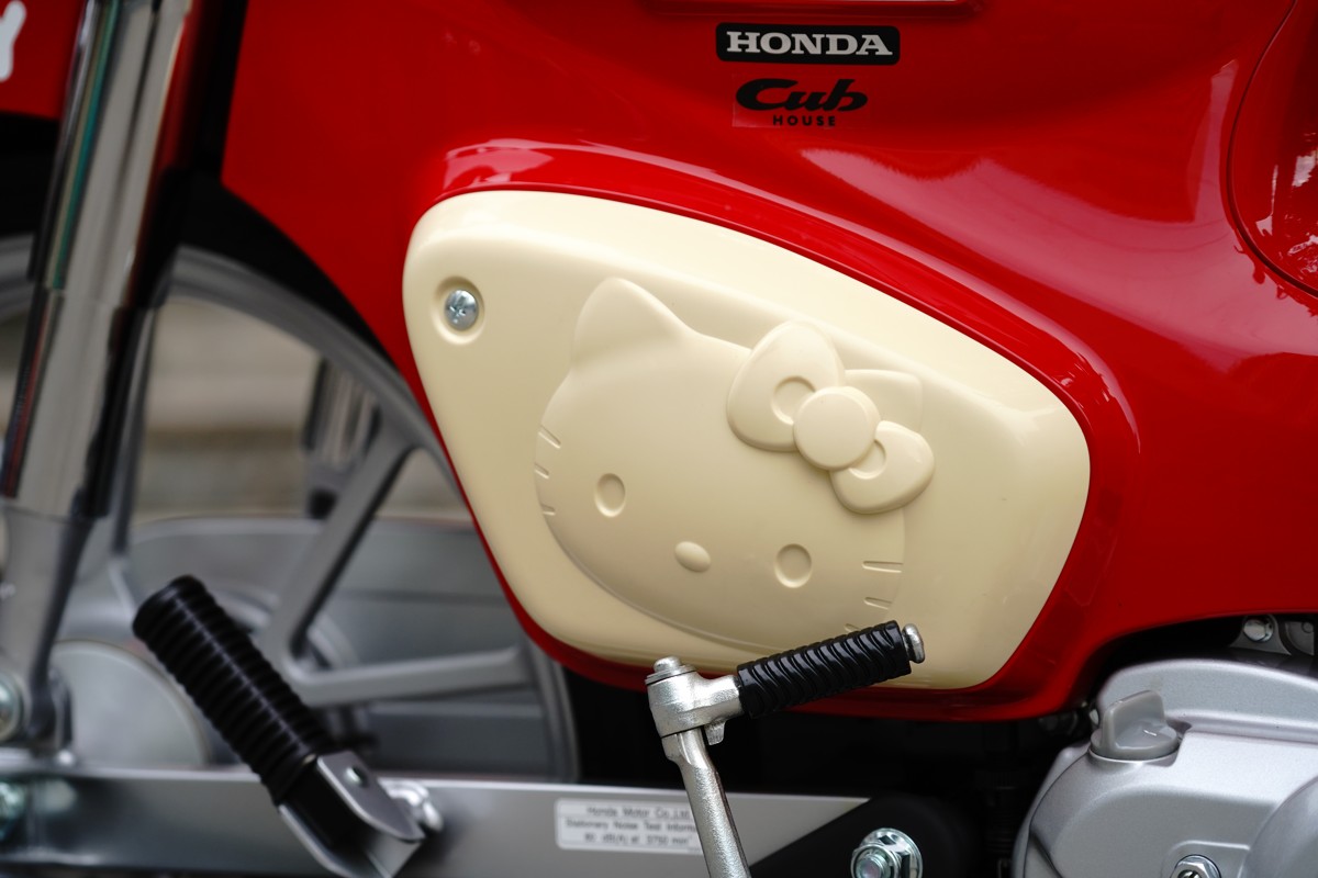 Honda Super Cub 110ABS Hello Kitty Edition, Made In Japan tại Quảng Ngãi