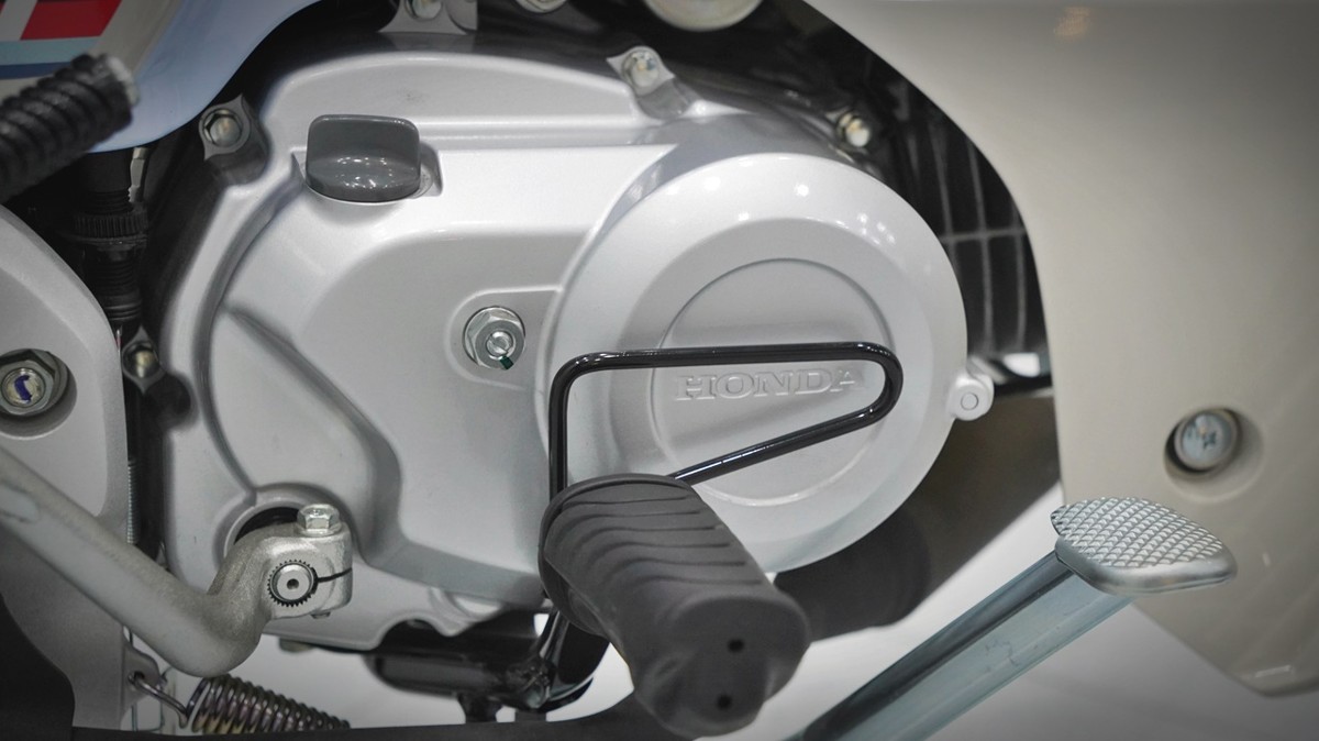 Honda Cub 110 Fujisan bản giới hạn tại Quảng Ngãi - Thiết kế đậm chất Nhật Bản