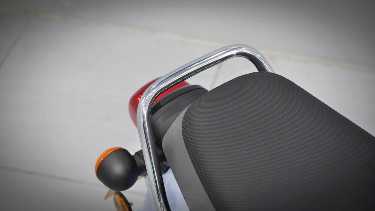 Honda Cub 110 Fujisan bản giới hạn tại Quảng Ngãi - Thiết kế đậm chất Nhật Bản