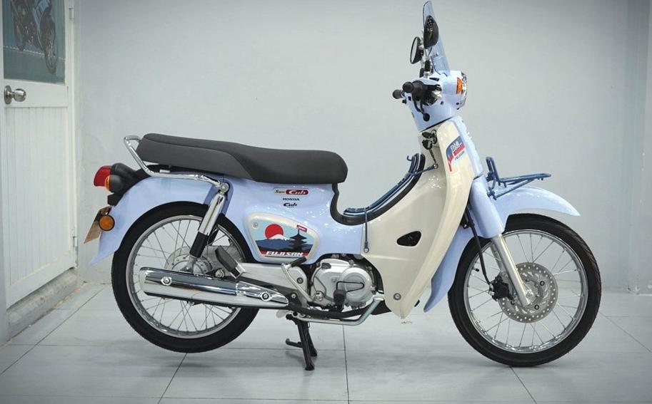 Honda Cub 110 Fujisan bản giới hạn tại Quảng Ngãi - Thiết kế đậm chất Nhật Bản