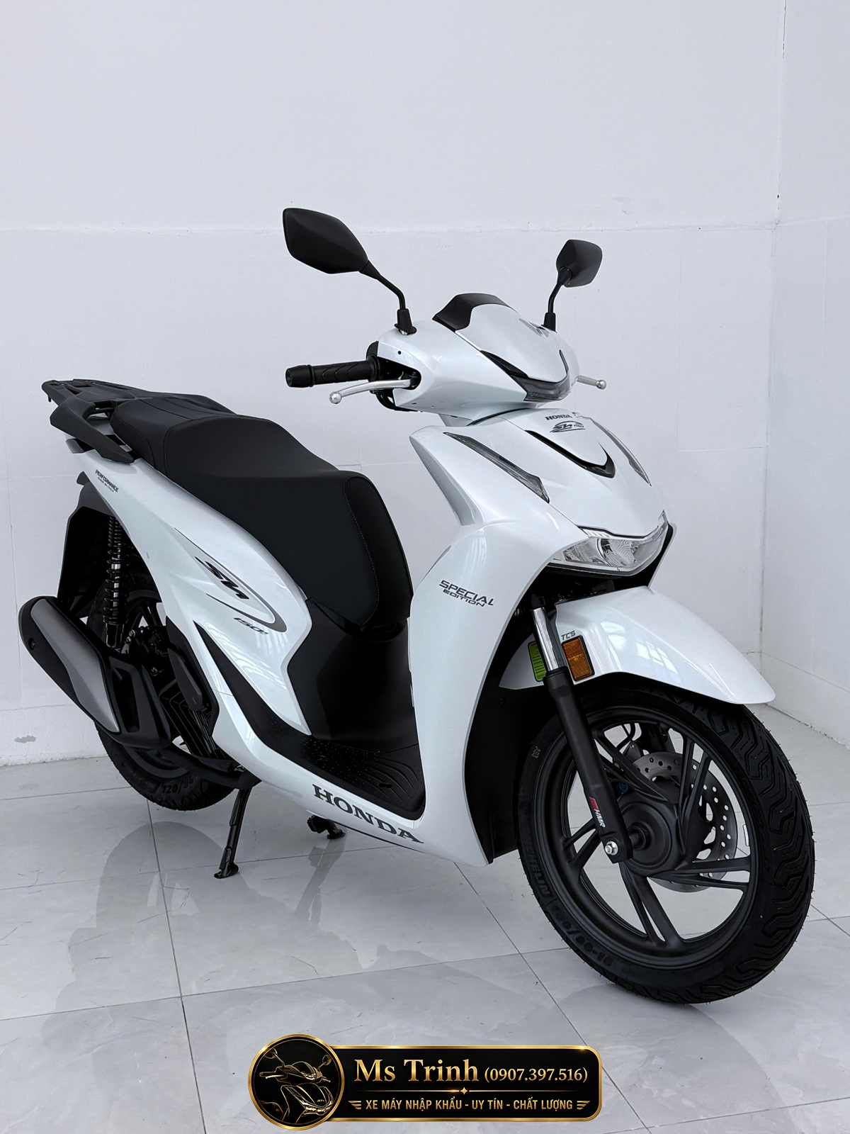 Honda SH150i Special Edition Standard nhập HMR Ý màu trắng tại Quảng Ngãi: Giá trị nằm trong từng chi tiết nguyên bản