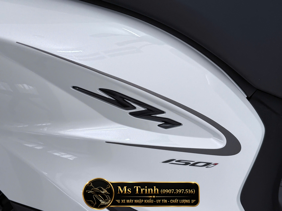 Honda SH150i Special Edition Standard nhập HMR Ý màu trắng tại Quảng Ngãi: Giá trị nằm trong từng chi tiết nguyên bản