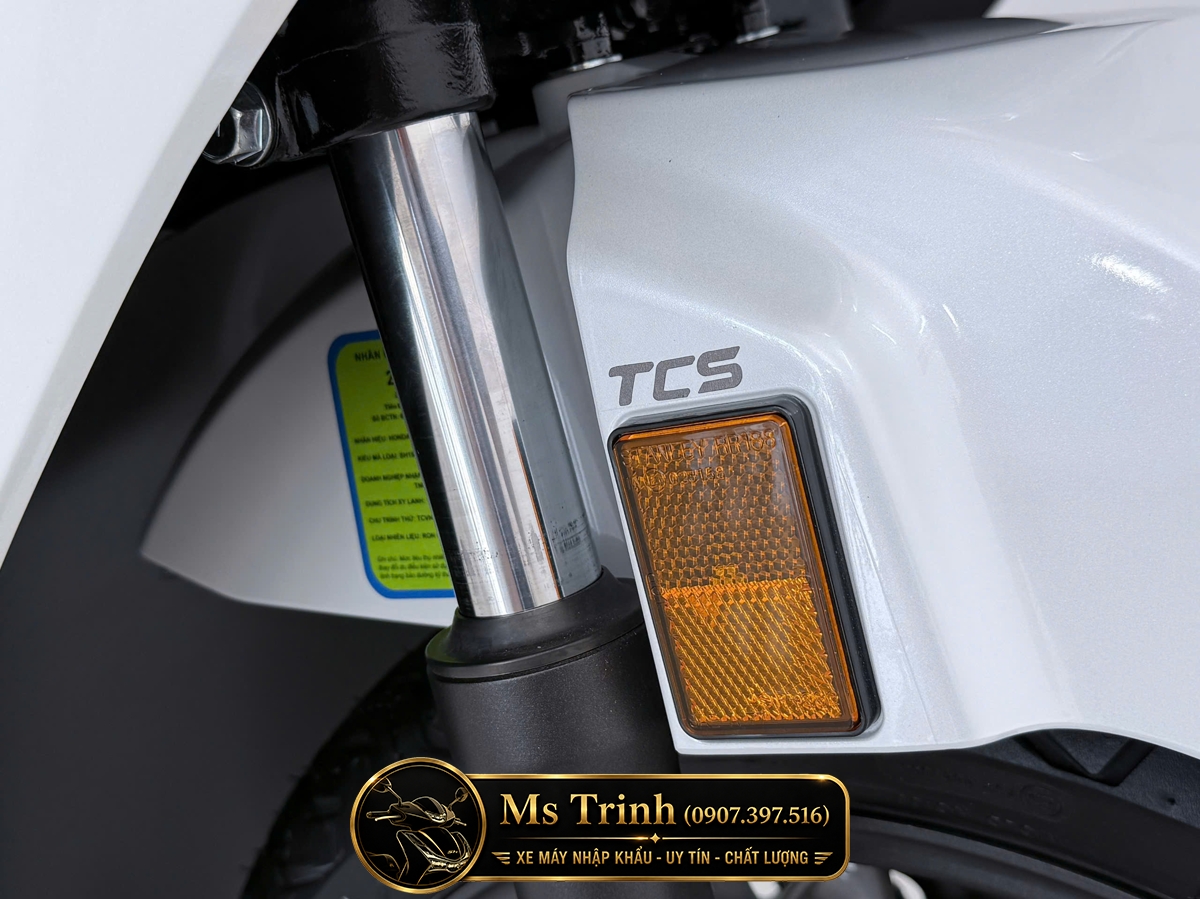 Honda SH150i Special Edition Standard nhập HMR Ý màu trắng tại Quảng Ngãi: Giá trị nằm trong từng chi tiết nguyên bản