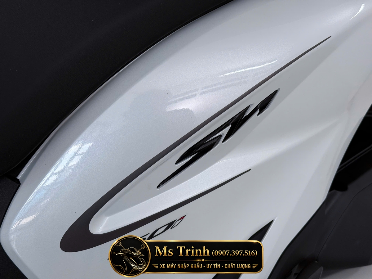 Honda SH150i Special Edition Standard nhập HMR Ý màu trắng tại Quảng Ngãi: Giá trị nằm trong từng chi tiết nguyên bản
