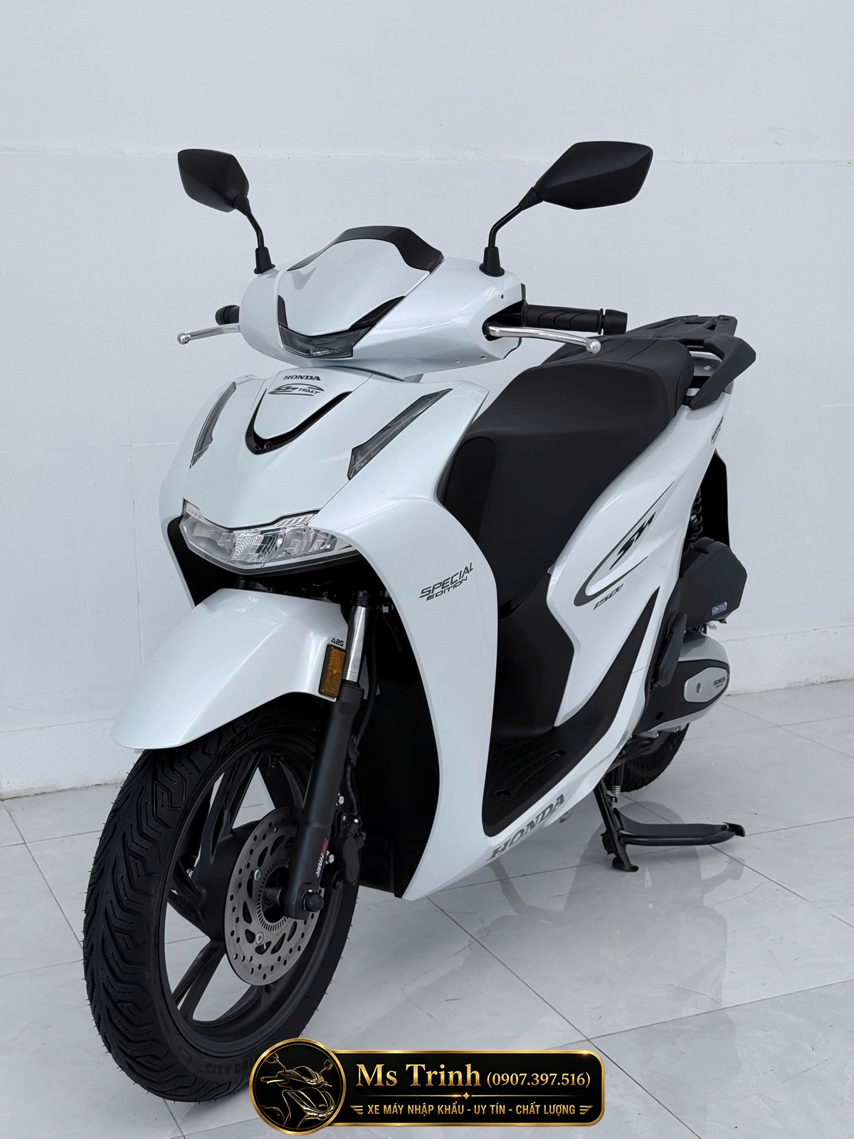Honda SH150i Special Edition Standard nhập HMR Ý màu trắng tại Quảng Ngãi: Giá trị nằm trong từng chi tiết nguyên bản