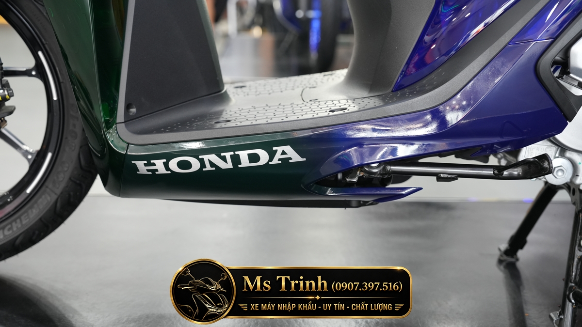 Honda SH150i Vetro Green - Sapphire tại Quảng Ngãi: SH Ý Limited 200 xe