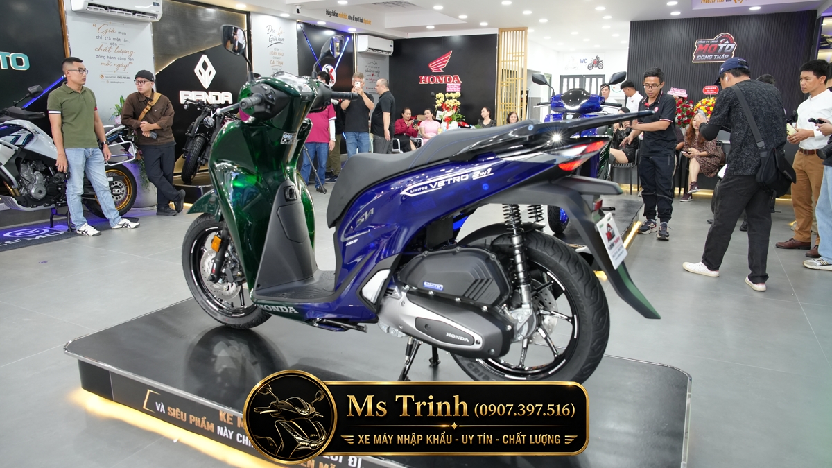 Honda SH150i Vetro Green - Sapphire tại Quảng Ngãi: SH Ý Limited 200 xe