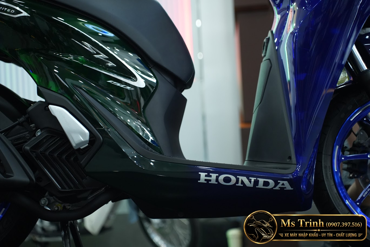 Honda SH150i Vetro Sapphire - Green tại Quảng Ngãi: SH Ý 2 trong 1 giới hạn 200 xe