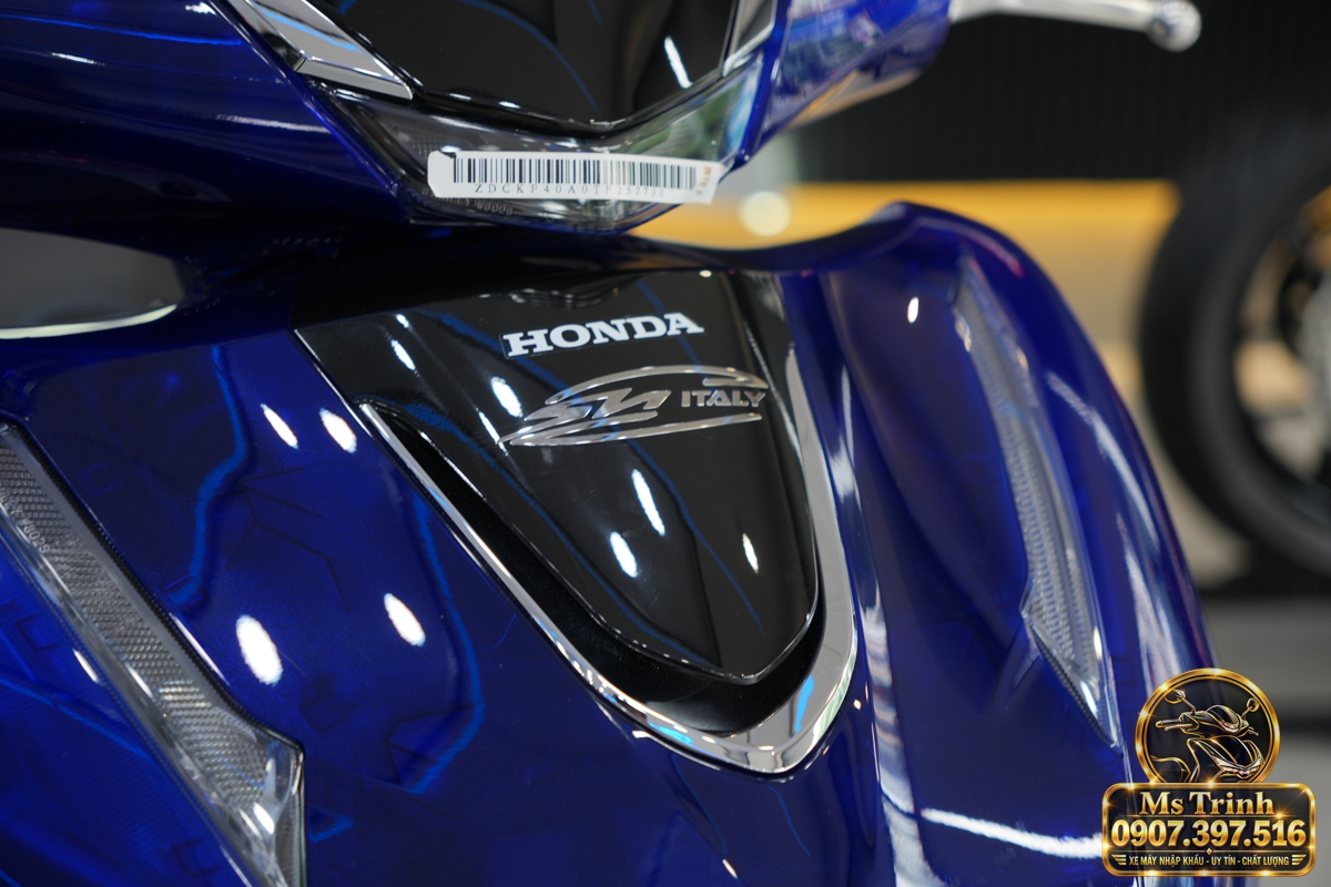 Honda SH150 Vetro Blue 2027 tại Quảng Ngãi - Xanh Sapphire trong suốt, nhập Ý sang trọng