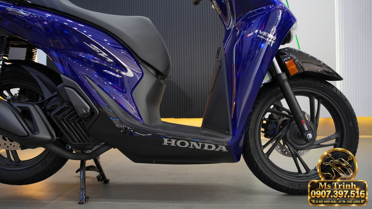 Honda SH150 Vetro Blue 2027 tại Quảng Ngãi - Xanh Sapphire trong suốt, nhập Ý sang trọng