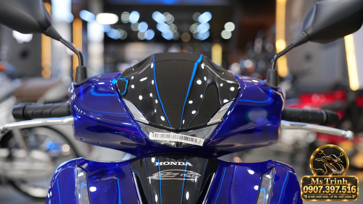 Honda SH150 Vetro Blue 2027 tại Quảng Ngãi - Xanh Sapphire trong suốt, nhập Ý sang trọng