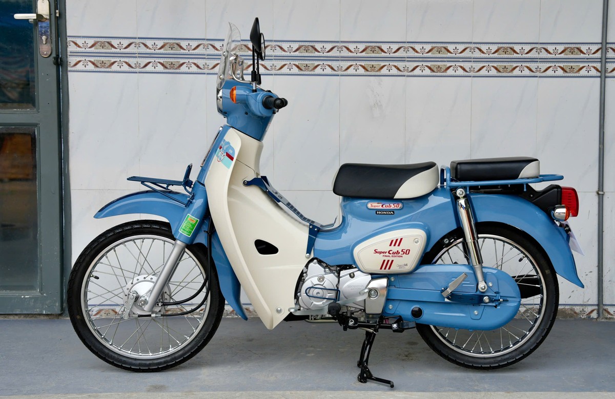 Honda Super Cub 50 Final Edition Custom Japan tại Quảng Ngãi - Phiên bản sưu tầm hiếm