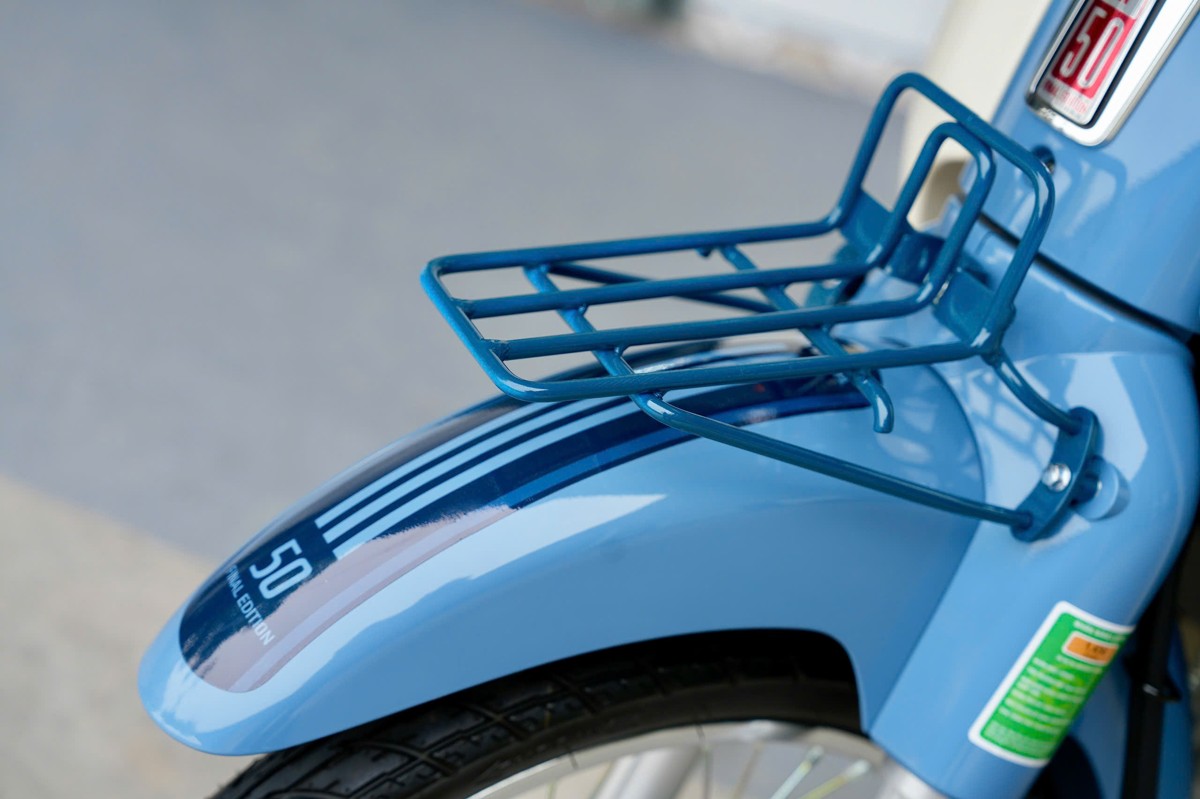 Honda Super Cub 50 Final Edition Custom Japan tại Quảng Ngãi - Phiên bản sưu tầm hiếm