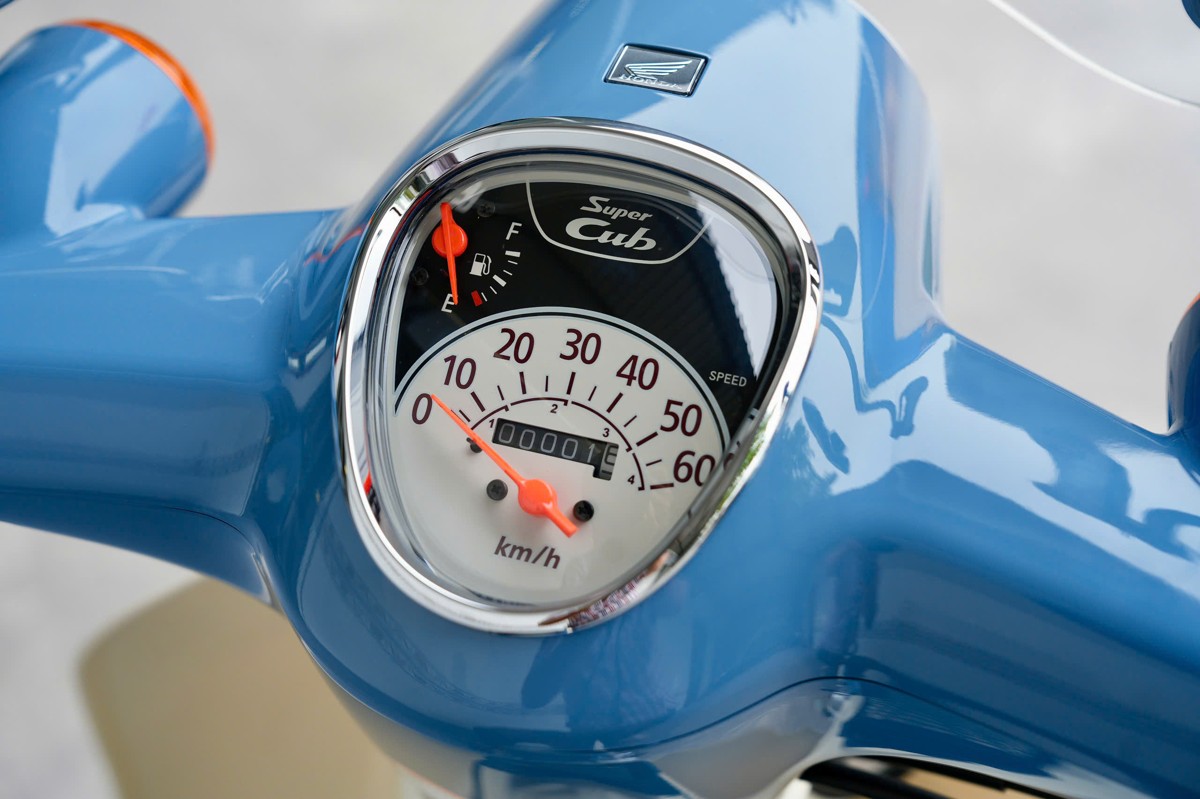 Honda Super Cub 50 Final Edition Custom Japan tại Quảng Ngãi - Phiên bản sưu tầm hiếm