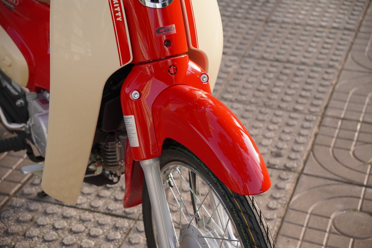 Honda Super Cub 50cc Hello Kitty Edition, Made In Japan, Hàng Hiếm tại Quảng Ngãi