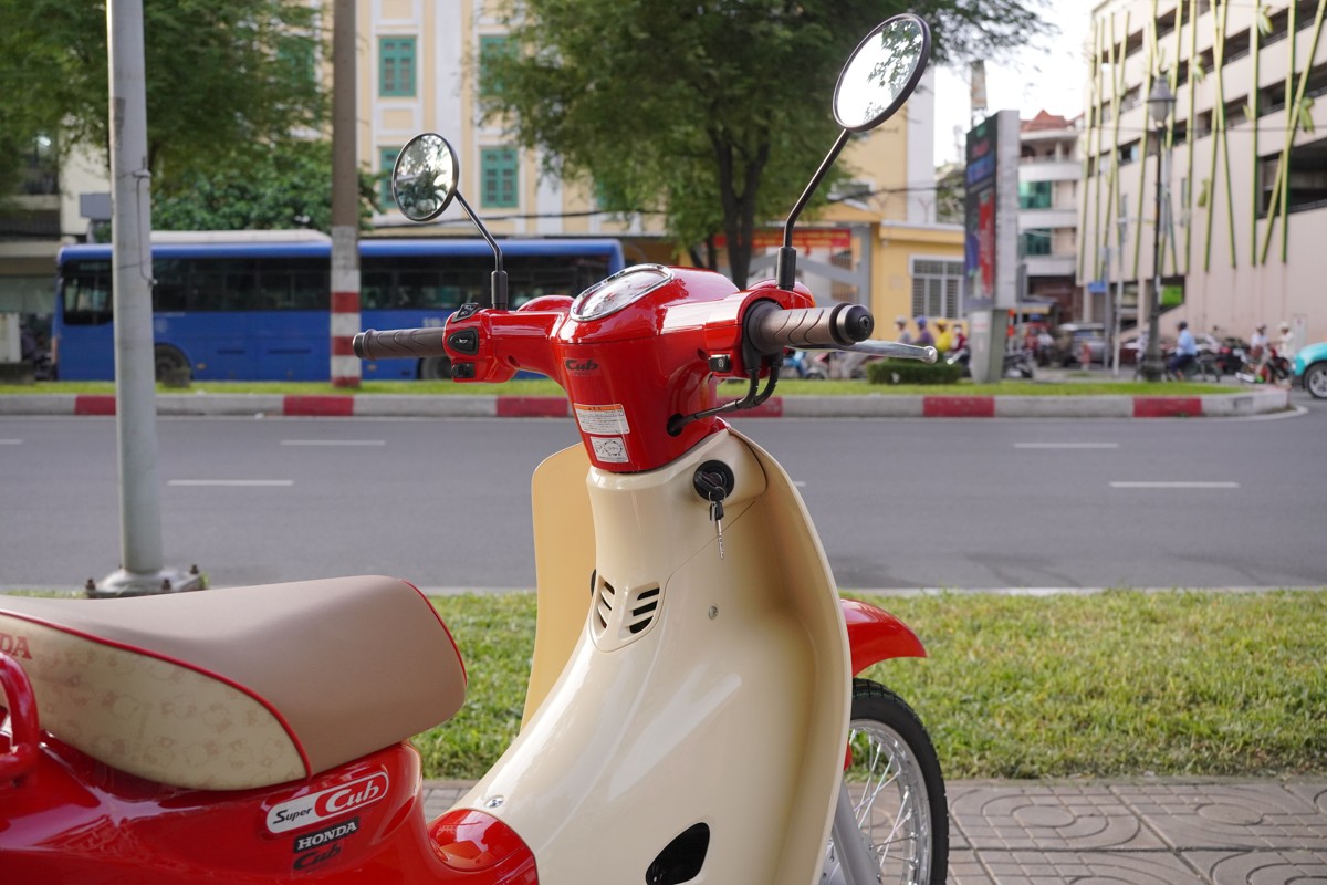 Honda Super Cub 50cc Hello Kitty Edition, Made In Japan, Hàng Hiếm tại Quảng Ngãi