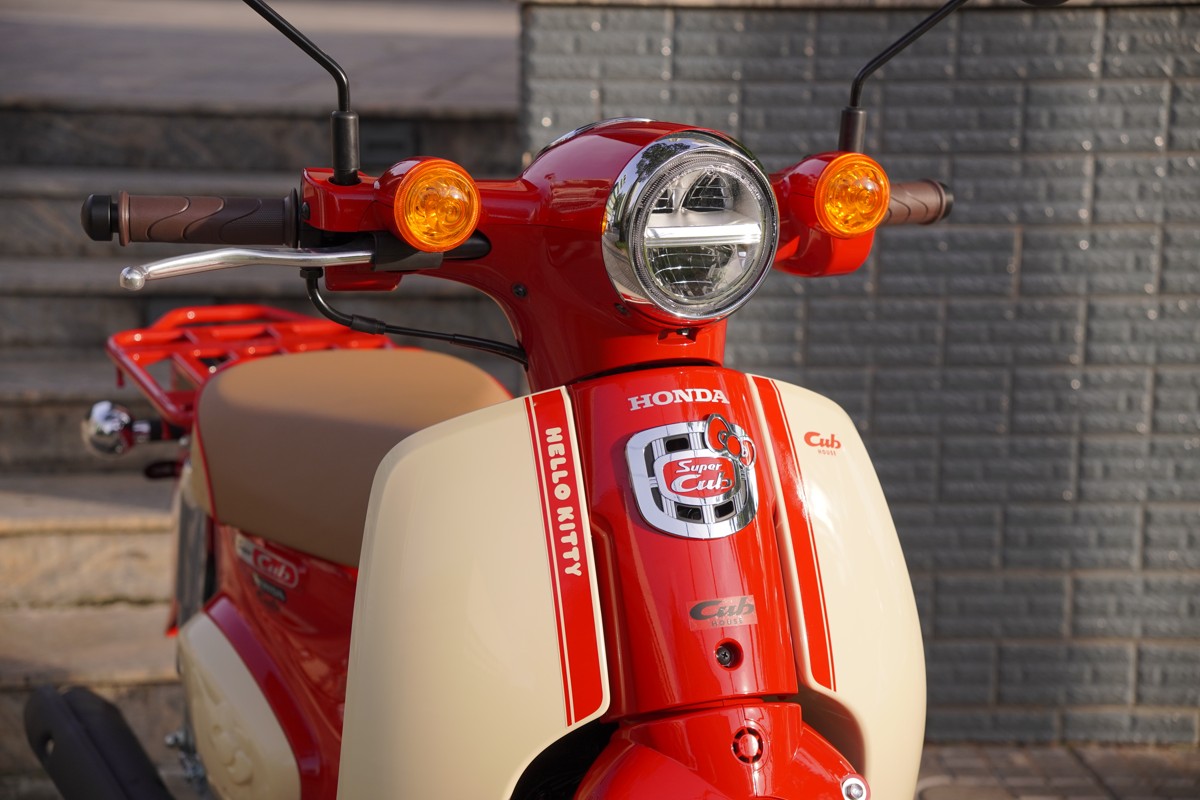 Honda Super Cub 50cc Hello Kitty Edition, Made In Japan, Hàng Hiếm tại Quảng Ngãi