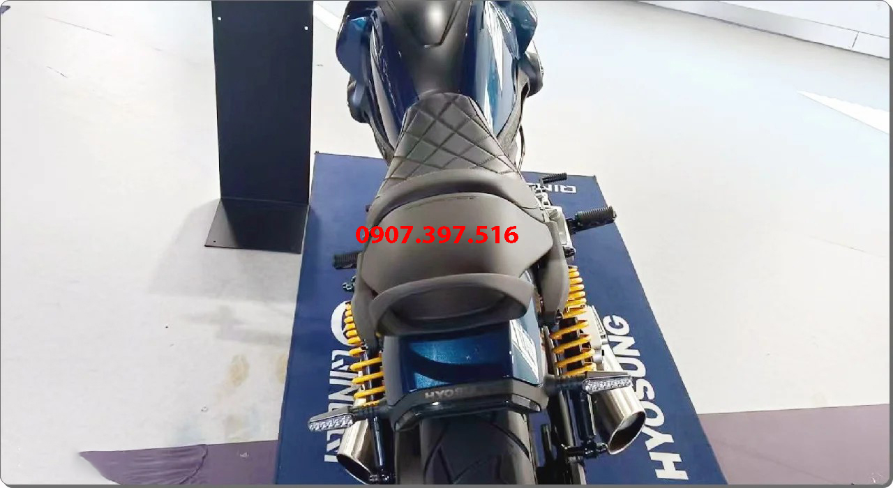 Hyosung GV350X tại Quảng Ngãi - Cruiser 350cc Phong Cách Mỹ Cơ Bắp, Cá Tính