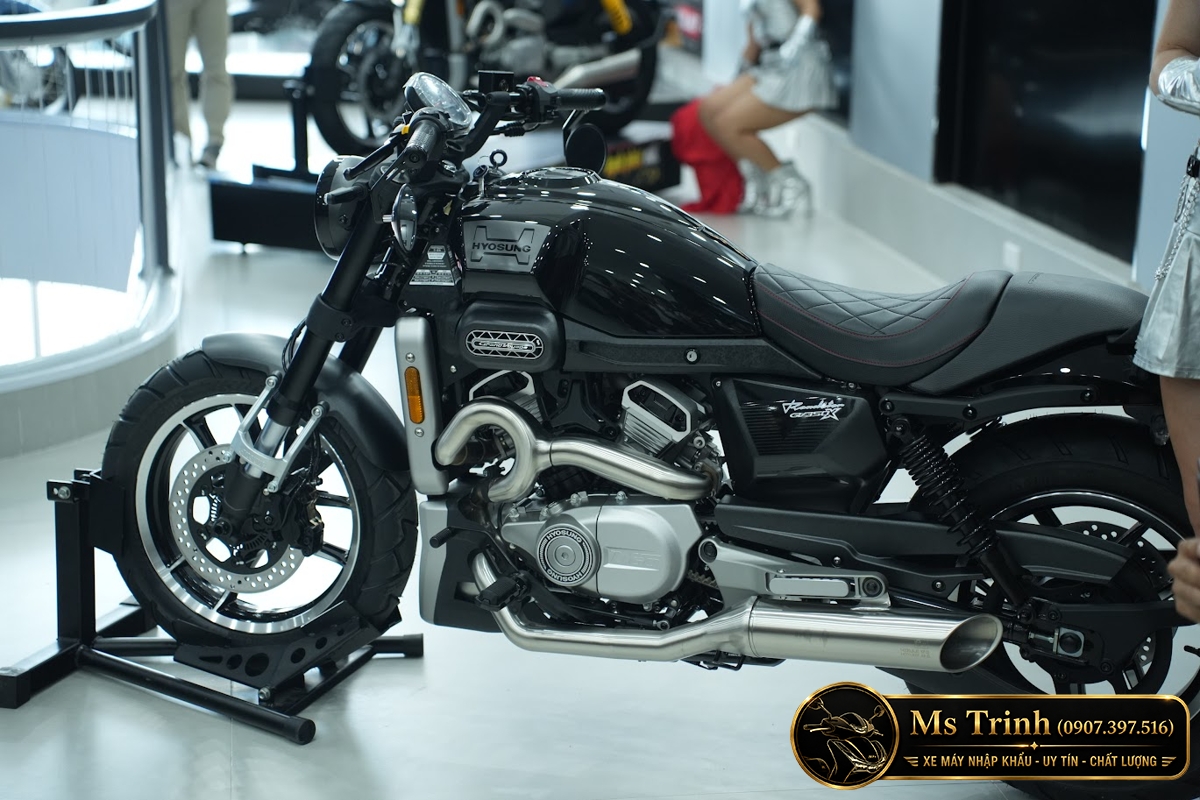 Hyosung GV350X tại Quảng Ngãi - Cruiser 350cc Phong Cách Mỹ Cơ Bắp, Cá Tính