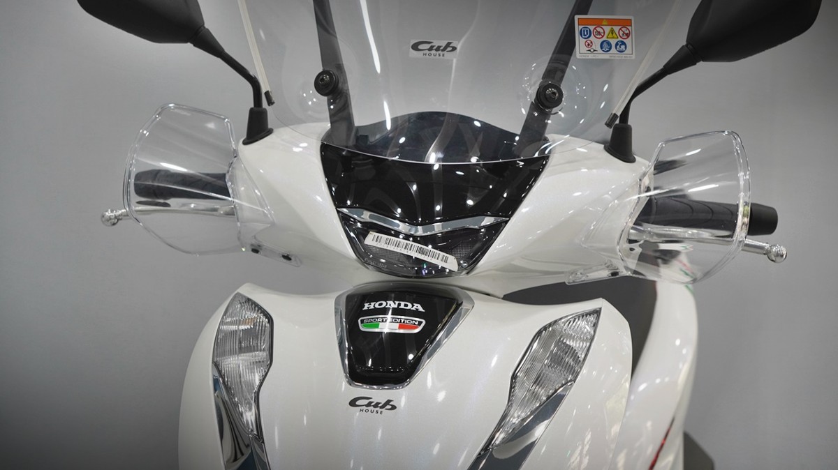 Honda SH150 trắng pha lê nhập Ý 2026 tại Quảng Ngãi - Sport Edition chính ngạch, chuẩn chất Ý