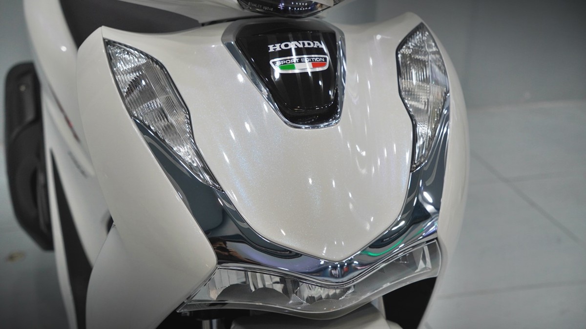 Honda SH150 trắng pha lê nhập Ý 2026 tại Quảng Ngãi - Sport Edition chính ngạch, chuẩn chất Ý