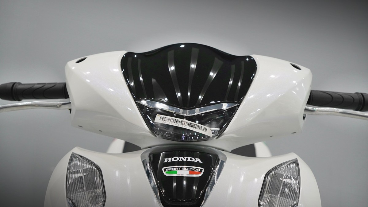 Honda SH150 trắng pha lê nhập Ý 2026 tại Quảng Ngãi - Sport Edition chính ngạch, chuẩn chất Ý