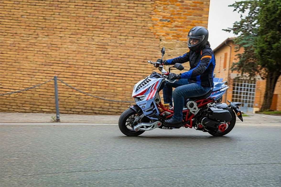 Italjet Dragster 300 Gresini Racing Tại Quảng Ngãi - Chiếc Scooter Ý Khiến Dân Chơi Xe Phải Ngoái Nhìn