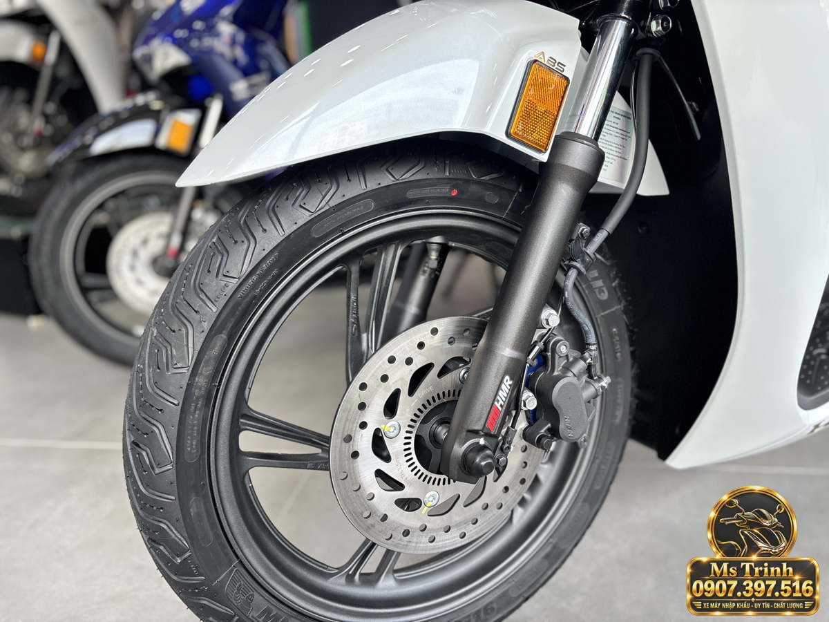 SH150i Ý 2027 màu trắng tại Quảng Ngãi - Nhập khẩu nguyên chiếc, thiết kế sang trọng, giá tốt