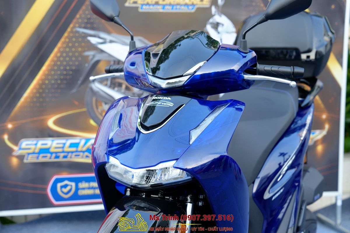 Honda SH150 Vetro Blue 2026 Limited Edition - Siêu phẩm SH Ý dàn áo xanh trong suốt cực hiếm tại Quảng Ngãi