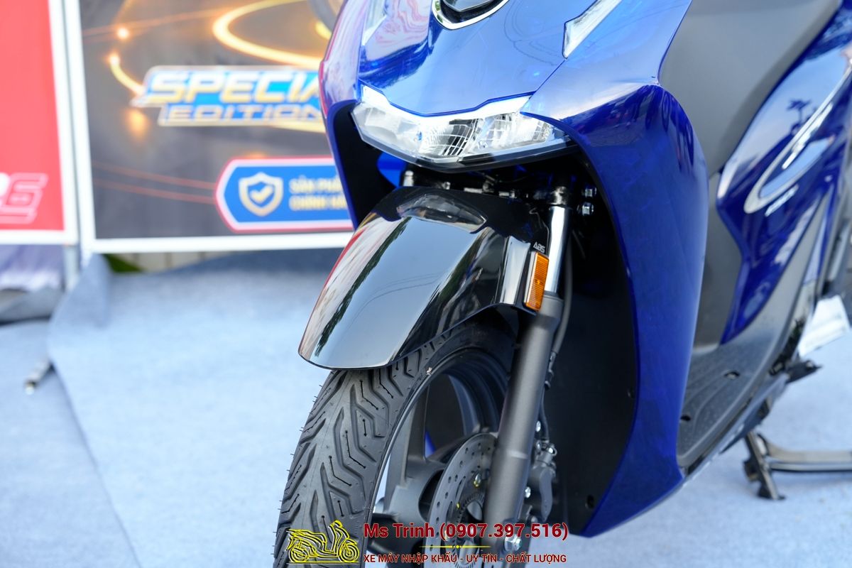 Honda SH150 Vetro Blue 2026 Limited Edition - Siêu phẩm SH Ý dàn áo xanh trong suốt cực hiếm tại Quảng Ngãi