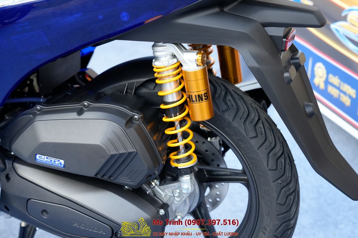 Honda SH150 Vetro Blue 2026 Limited Edition - Siêu phẩm SH Ý dàn áo xanh trong suốt cực hiếm tại Quảng Ngãi