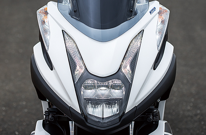 Yamaha Tricity 155 2025, Tay Ga bánh Kép Độc Đáo, Lần Đầu Tiên Có Tại Quảng Ngãi