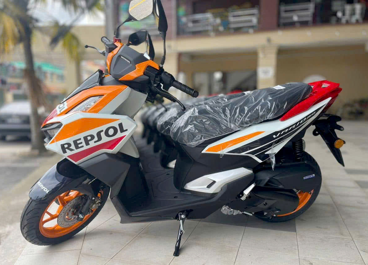 Honda Vario160 Repsol Edition, Giới hạn 2.000 xe, NK Malaysia tại Quảng Ngãi