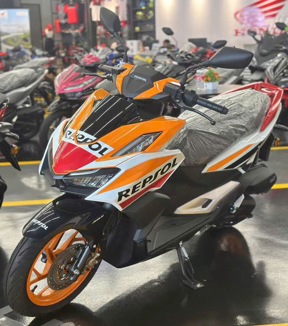 Honda Vario160 Repsol Edition, Giới hạn 2.000 xe, NK Malaysia tại Quảng Ngãi