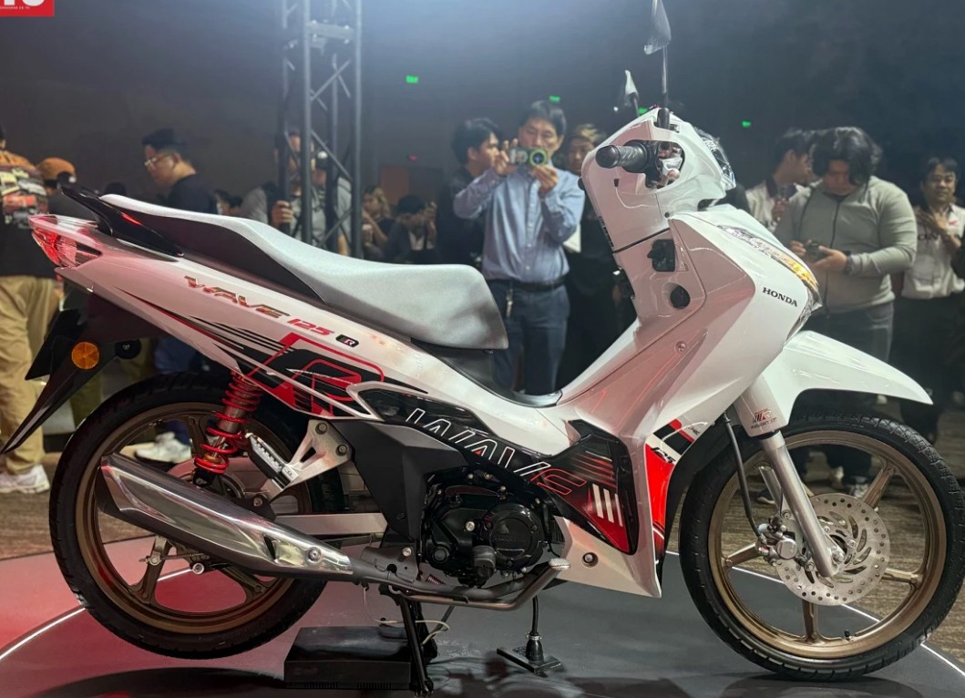 Honda Wave 125 Special Edition 2025 nhập Thái Lan tại Quảng Ngãi
