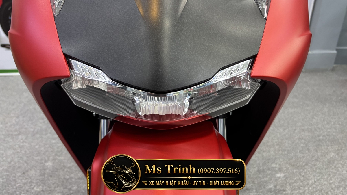 Cận cảnh cụm đèn LED của Honda SH150 Ý 2026 nhập khẩu